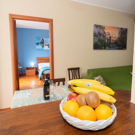 Canvas Sicily Apartment Катания Екстериор снимка