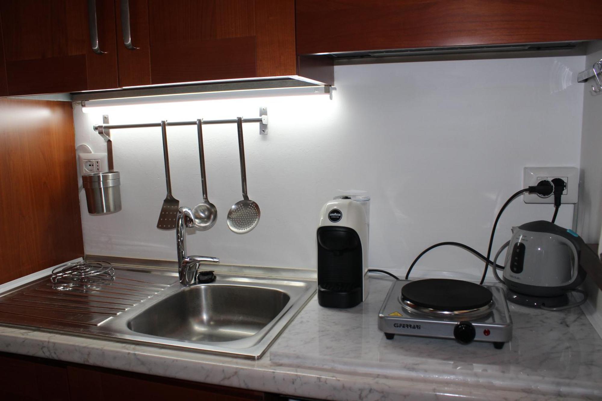 Canvas Sicily Apartment Катания Екстериор снимка